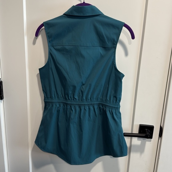 Athleta Levitate Poplin Tank Size Small Teal EUC - Picture 7 of 10